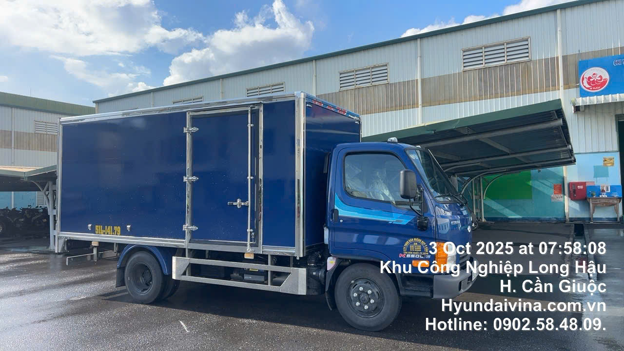 Xe tải thùng kín 3,5 tấn